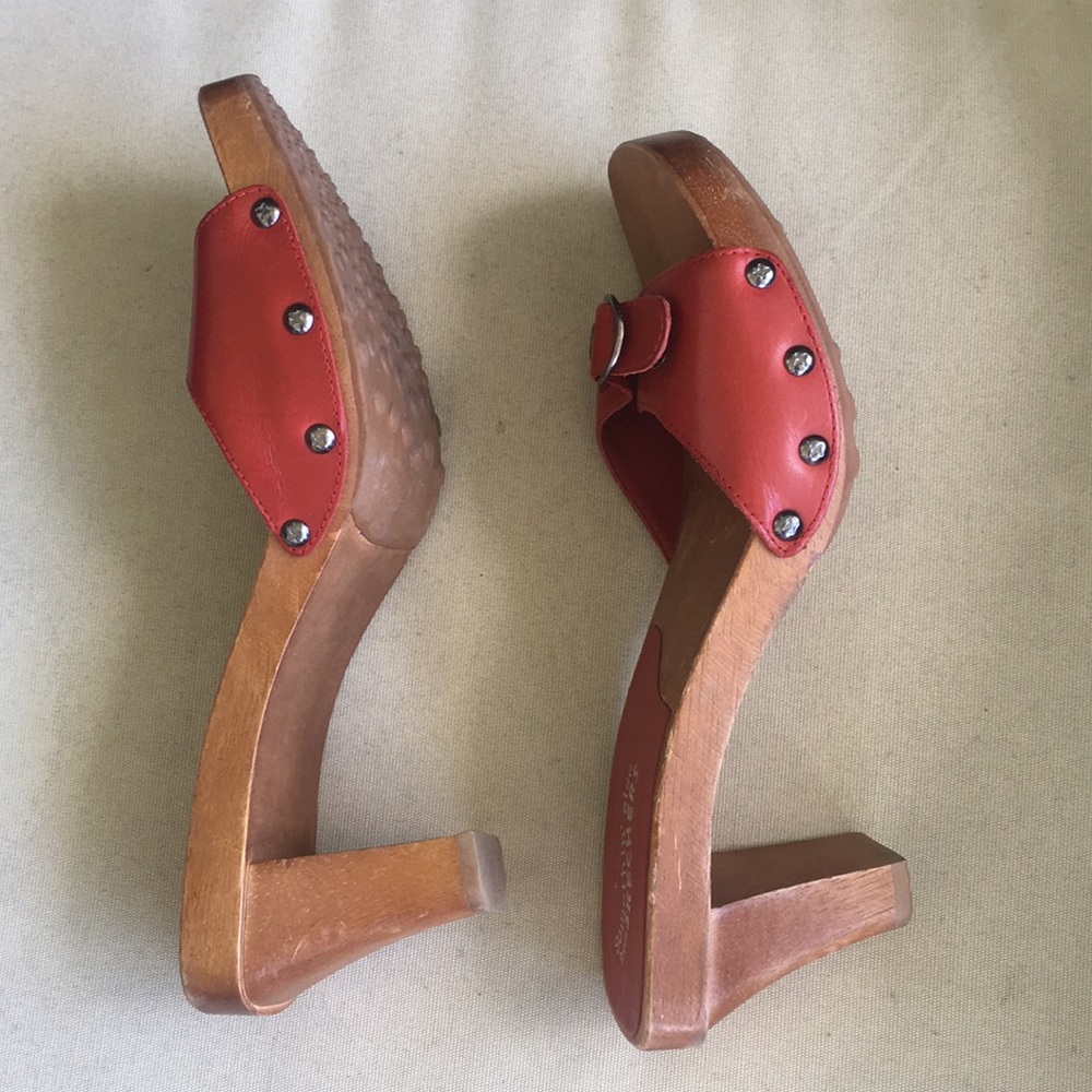 Somethin’ Else From Skechers - Clog Sandals - image 4